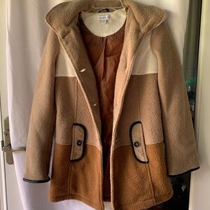 Susan Graver XXS beautiful button down coat with hood